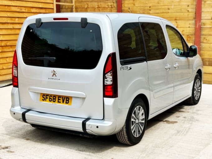 2025 Peugeot Partner Tepee