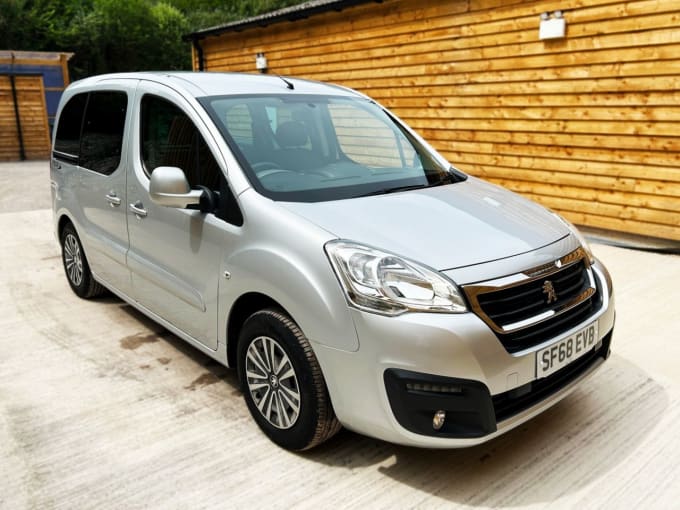 2025 Peugeot Partner Tepee