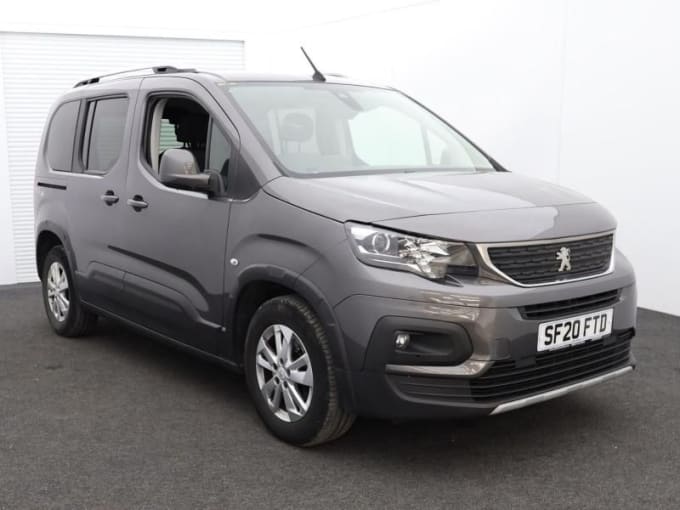 2025 Peugeot Rifter