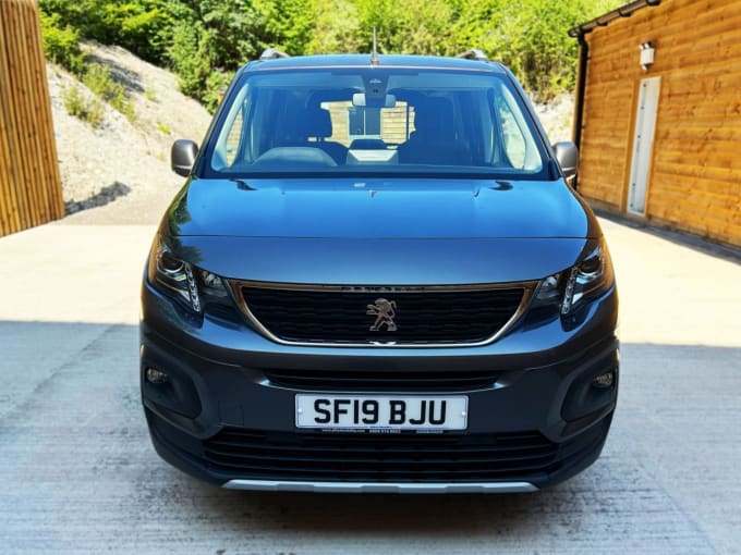 2025 Peugeot Rifter