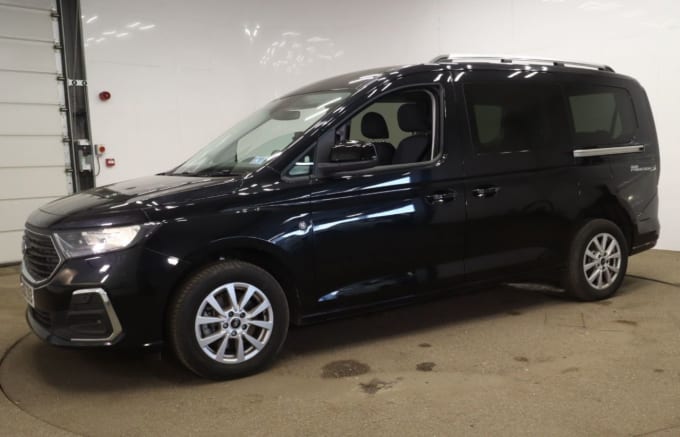 2025 Ford Grand Tourneo Connect