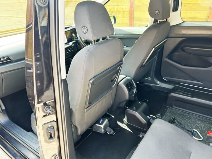 2025 Ford Grand Tourneo Connect