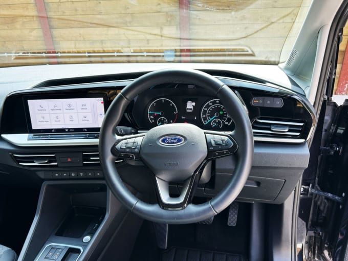 2025 Ford Grand Tourneo Connect