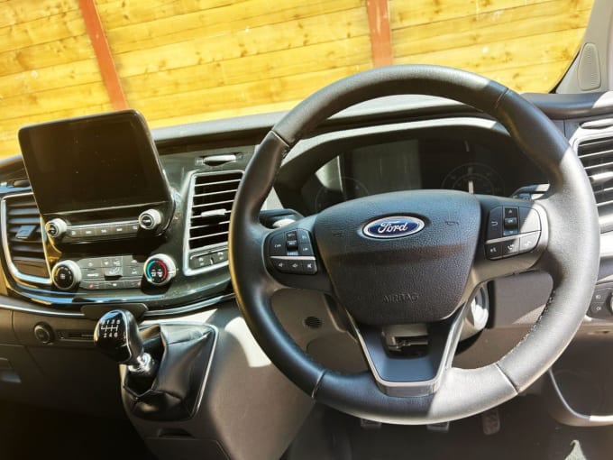 2025 Ford Tourneo Custom