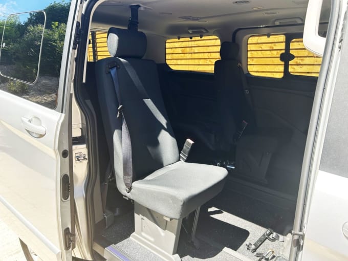 2025 Ford Tourneo Custom