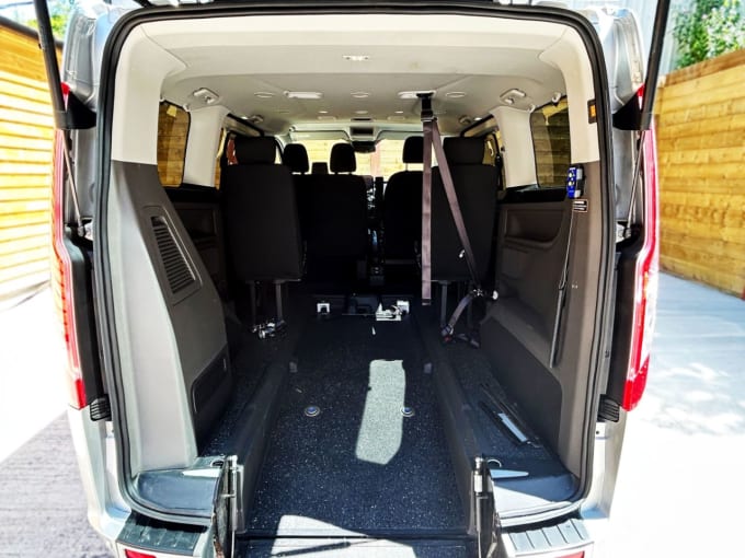 2025 Ford Tourneo Custom