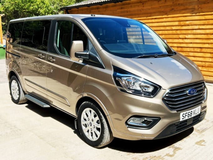 2025 Ford Tourneo Custom