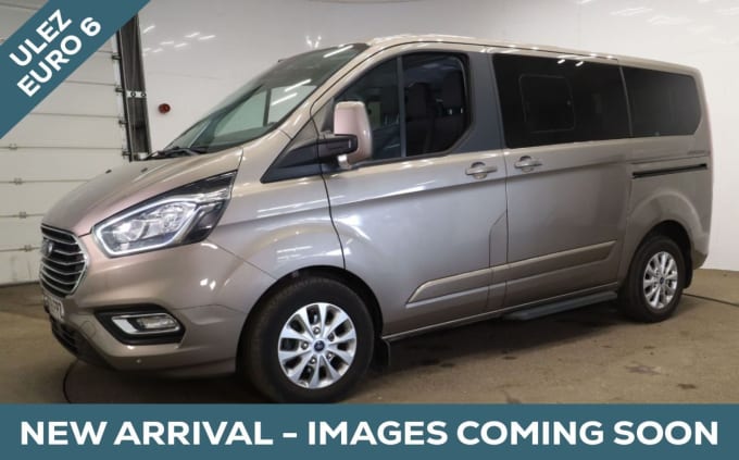 2025 Ford Tourneo Custom