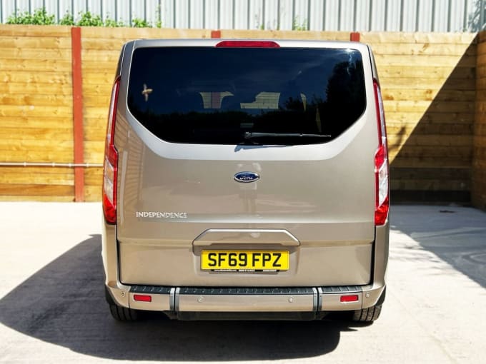 2025 Ford Tourneo Custom