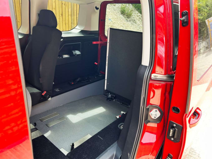 2025 Ford Tourneo Connect