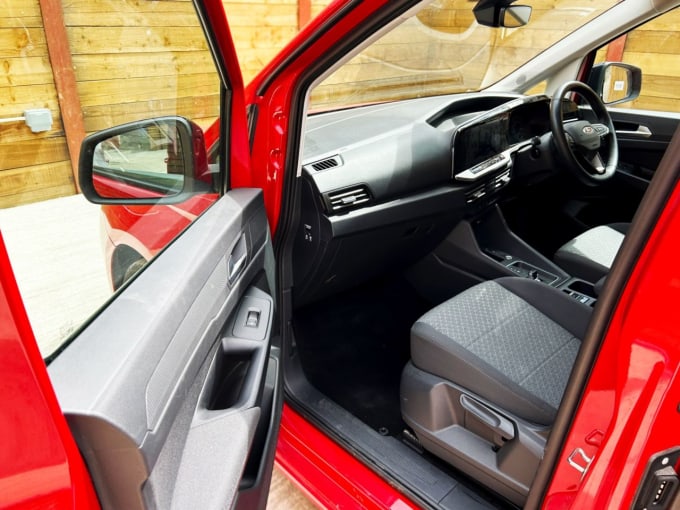 2025 Ford Tourneo Connect