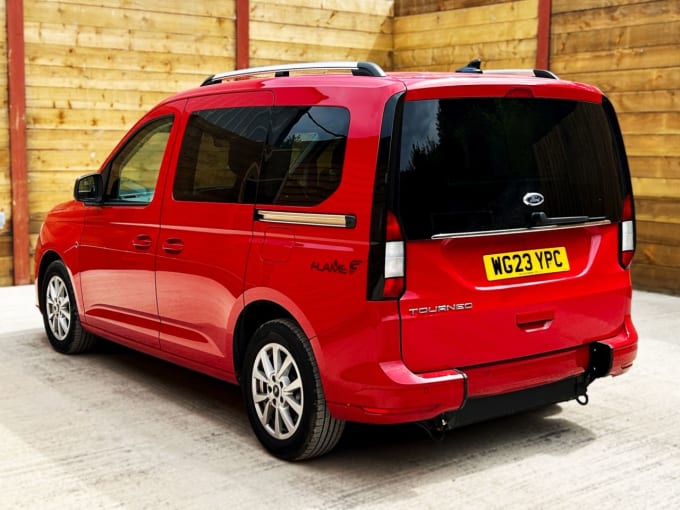 2025 Ford Tourneo Connect