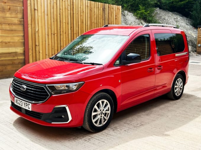 2025 Ford Tourneo Connect