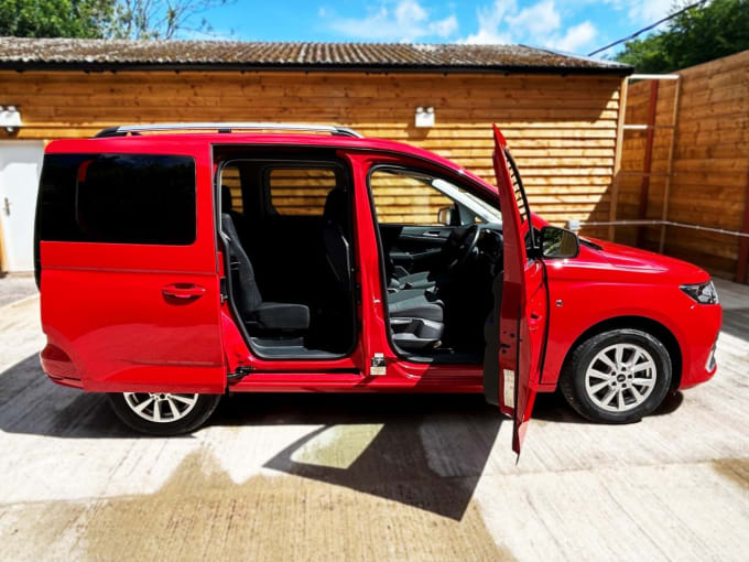 2025 Ford Tourneo Connect