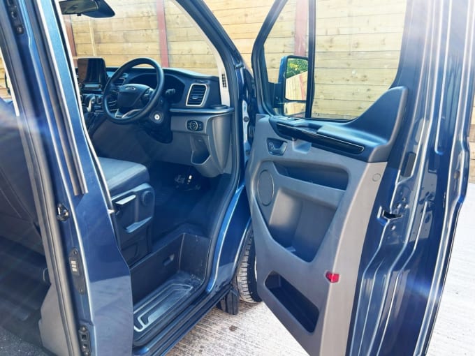 2025 Ford Tourneo Custom