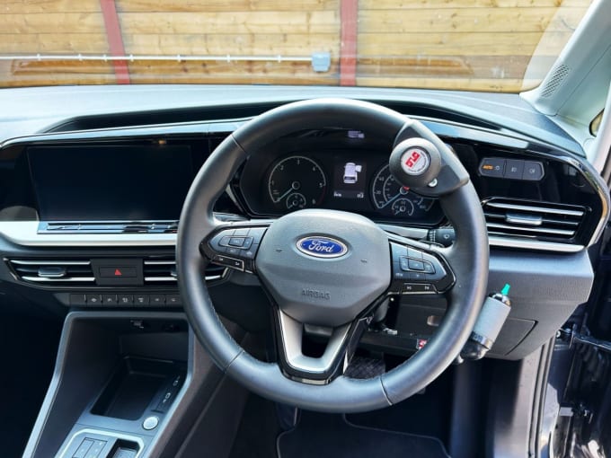 2025 Ford Grand Tourneo Connect
