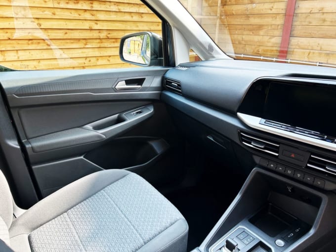 2025 Ford Grand Tourneo Connect
