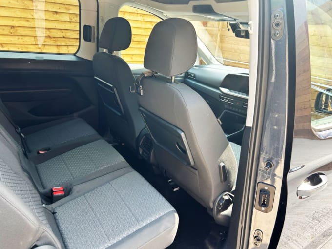 2025 Ford Grand Tourneo Connect
