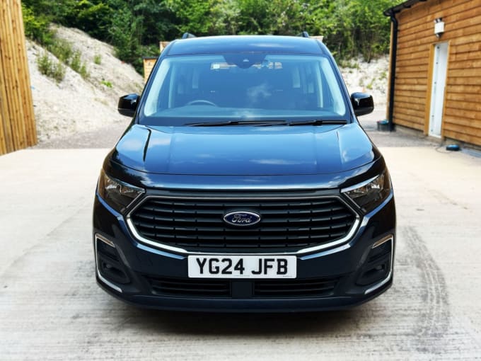 2025 Ford Grand Tourneo Connect