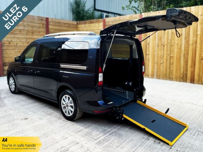 2025 Ford Grand Tourneo Connect