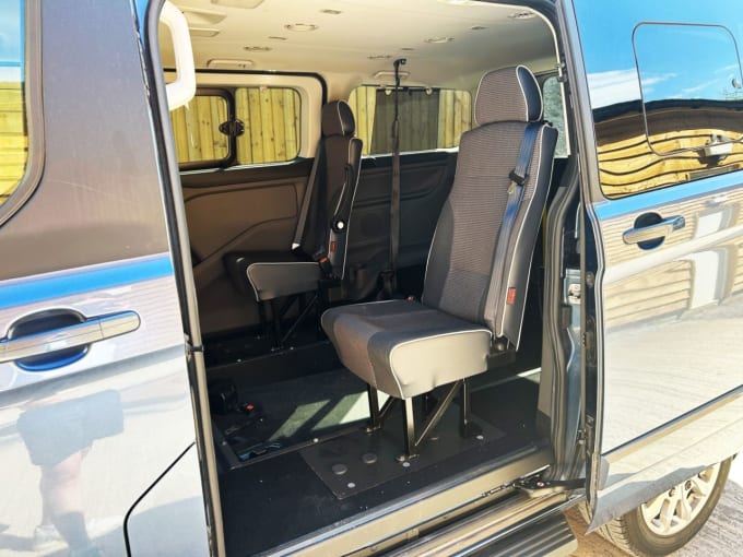 2025 Ford Tourneo Custom