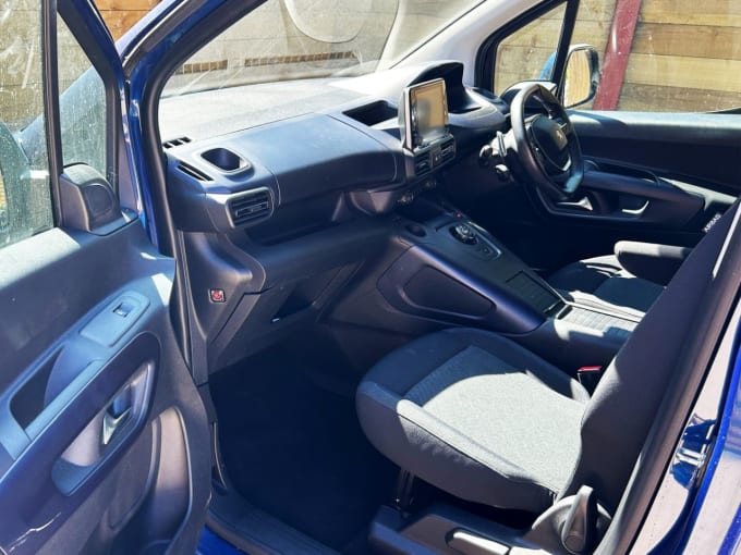 2025 Peugeot Rifter