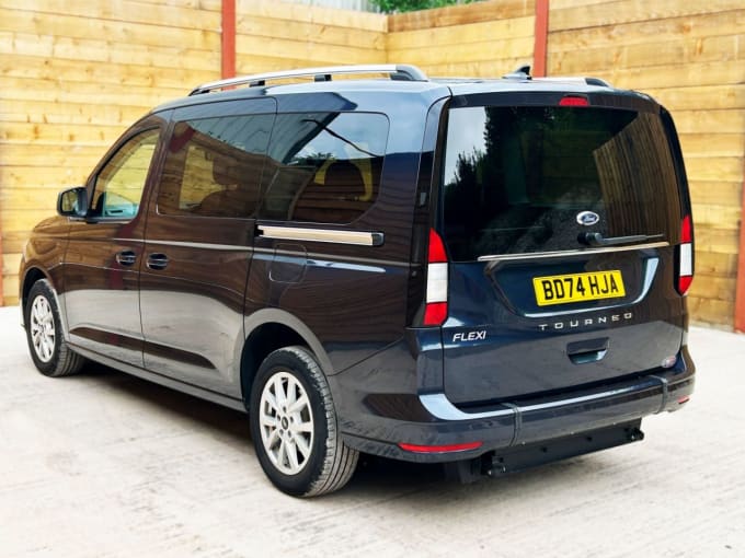 2025 Ford Grand Tourneo Connect
