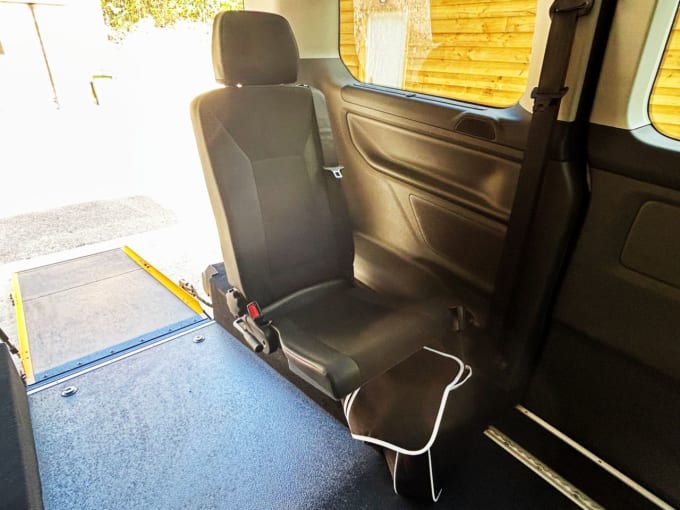 2025 Ford Tourneo Custom