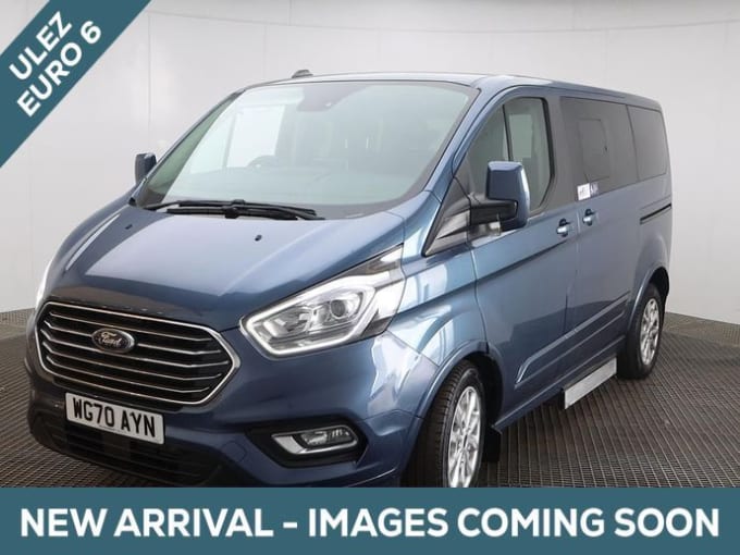 2025 Ford Tourneo Custom