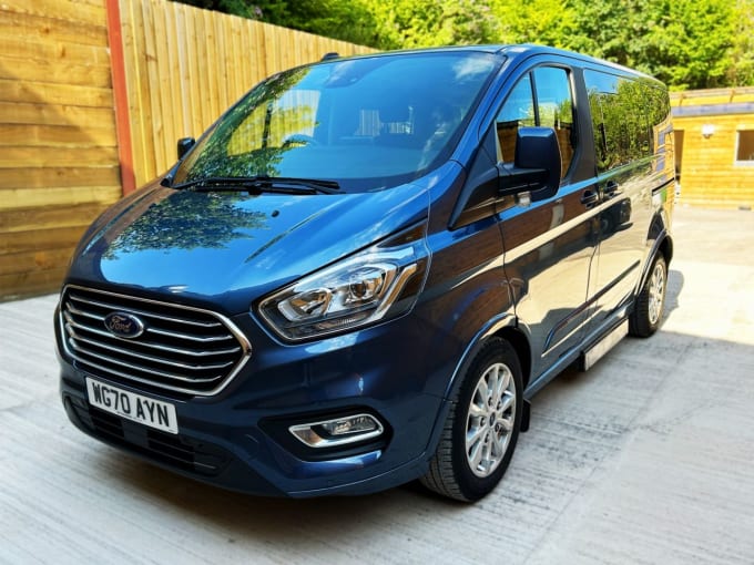 2025 Ford Tourneo Custom