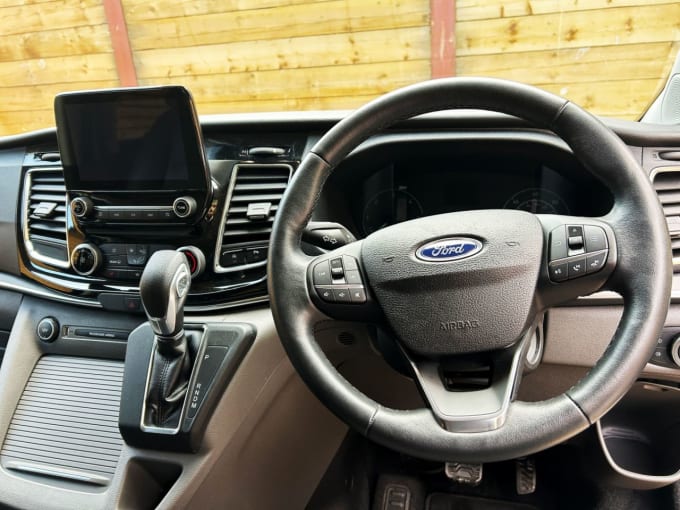 2025 Ford Tourneo Custom
