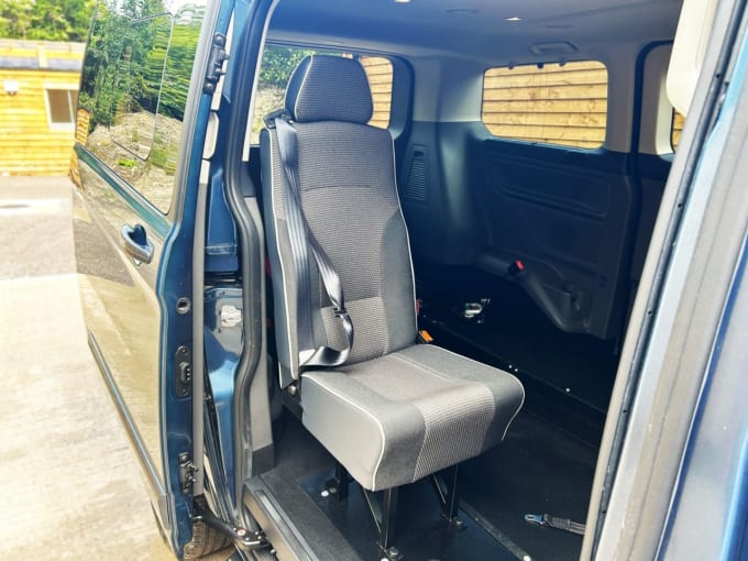 2025 Ford Tourneo Custom