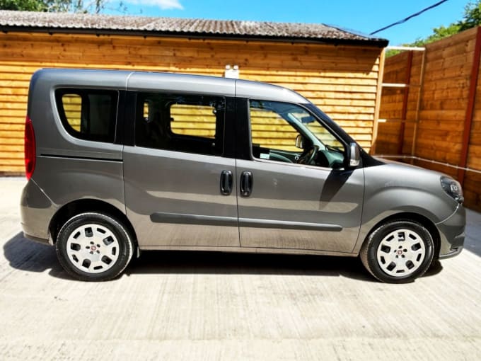 2025 Fiat Doblo