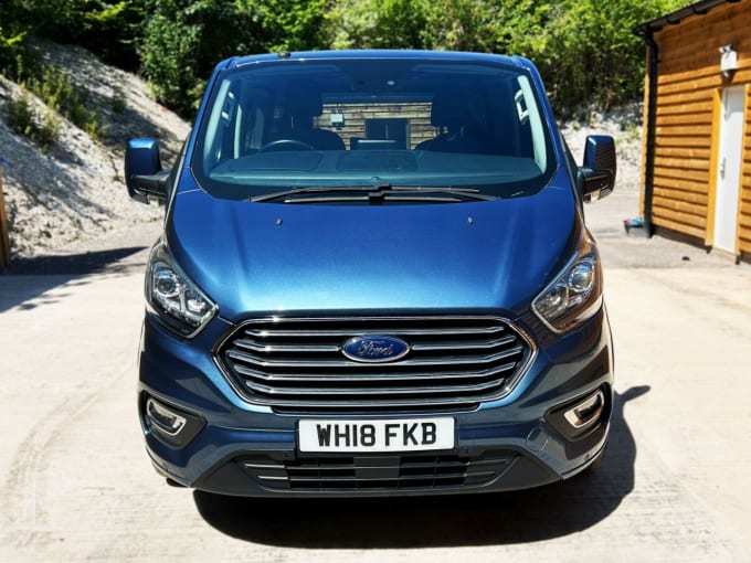 2025 Ford Tourneo Custom