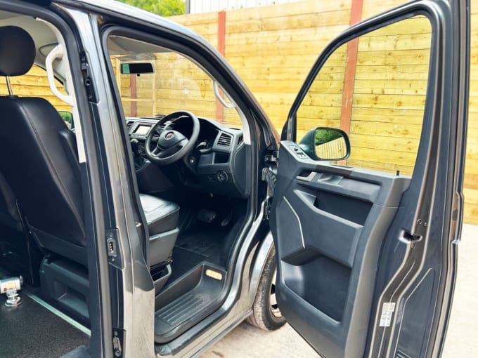 2025 Volkswagen Transporter