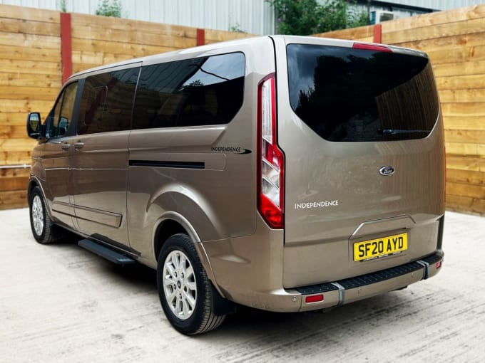 2025 Ford Tourneo Custom