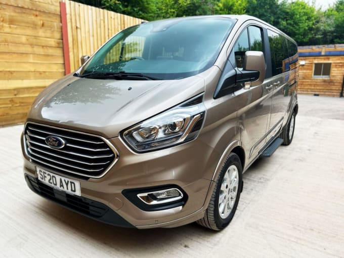 2025 Ford Tourneo Custom