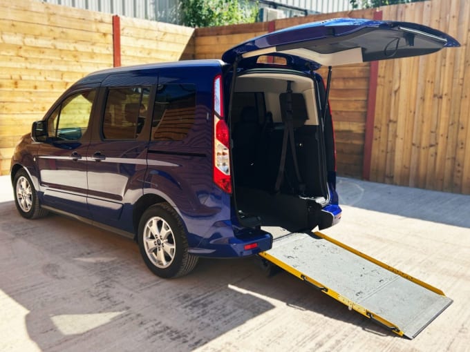 2025 Ford Tourneo Connect