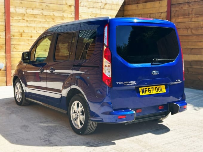 2025 Ford Tourneo Connect