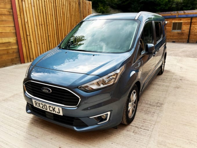 2025 Ford Grand Tourneo Connect