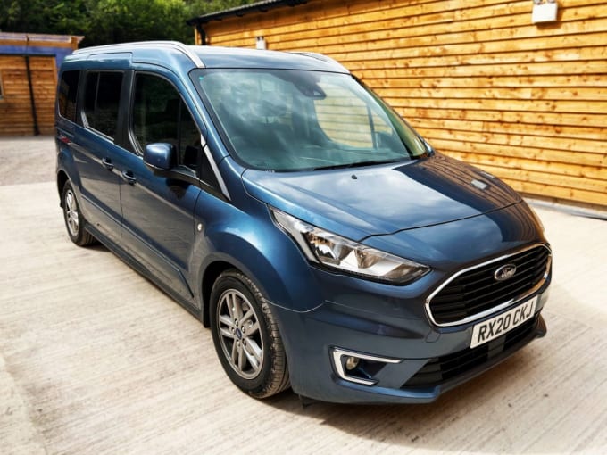 2025 Ford Grand Tourneo Connect