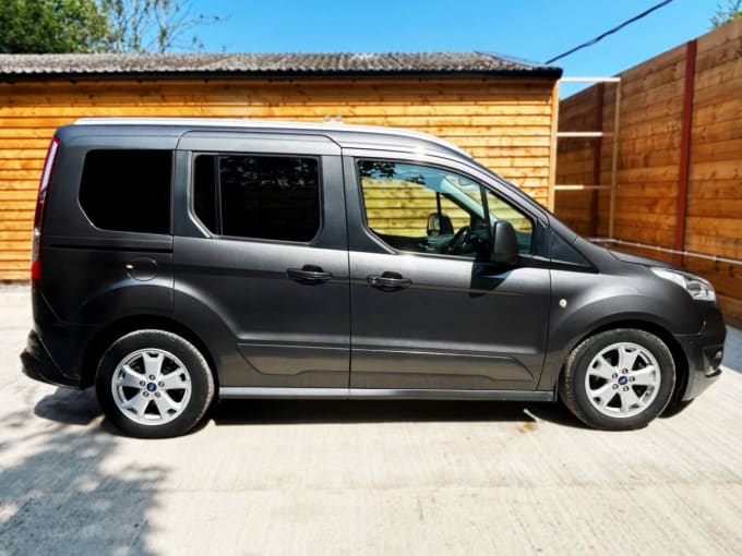 2025 Ford Tourneo Connect