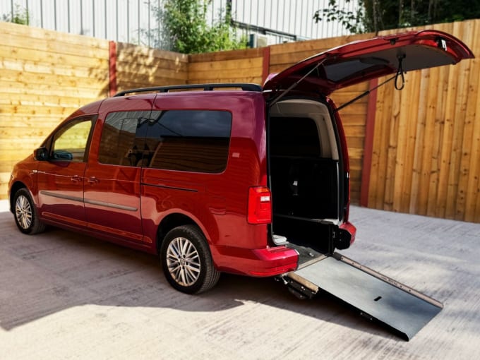 2025 Volkswagen Caddy Maxi Life