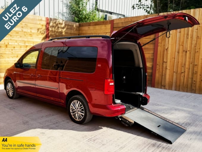 2025 Volkswagen Caddy Maxi Life