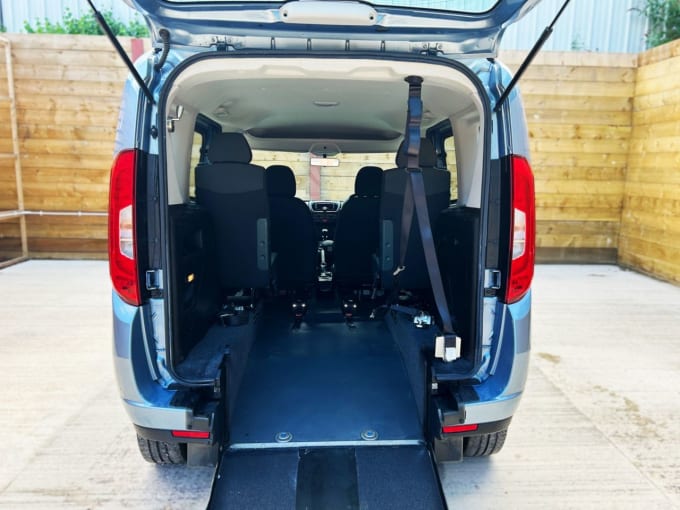 2025 Fiat Doblo