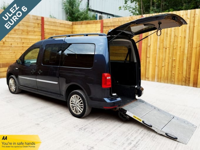 2025 Volkswagen Caddy Maxi Life