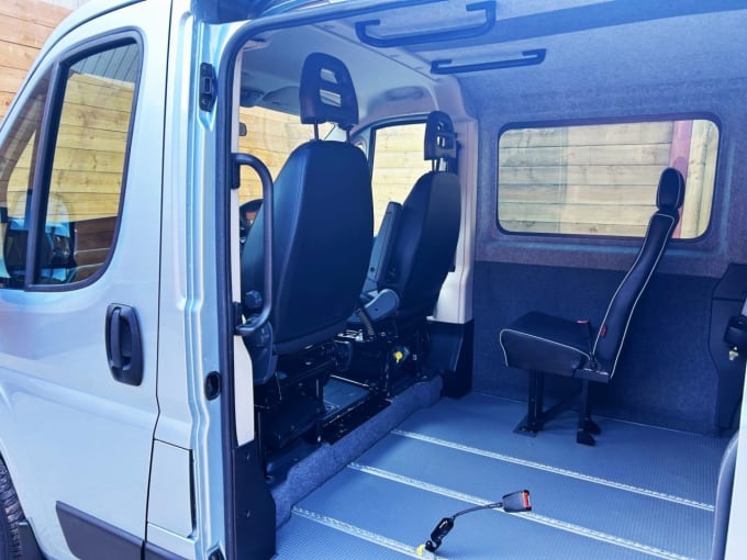 2025 Peugeot Boxer