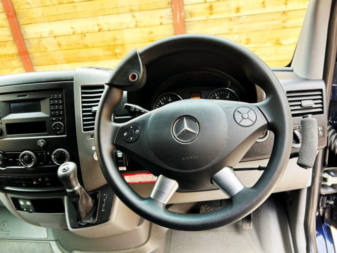 2025 Mercedes-benz Sprinter