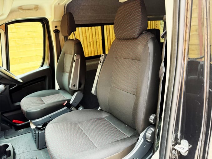 2025 Peugeot Boxer