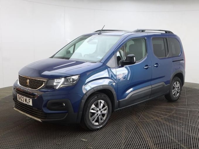 2025 Peugeot Rifter